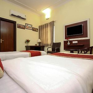 Super Hotel O Jaipur Stays